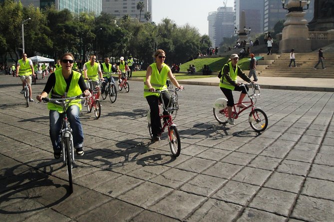 Mexico bike tour - A Tasty Lunch at a Well-Chosen Spot