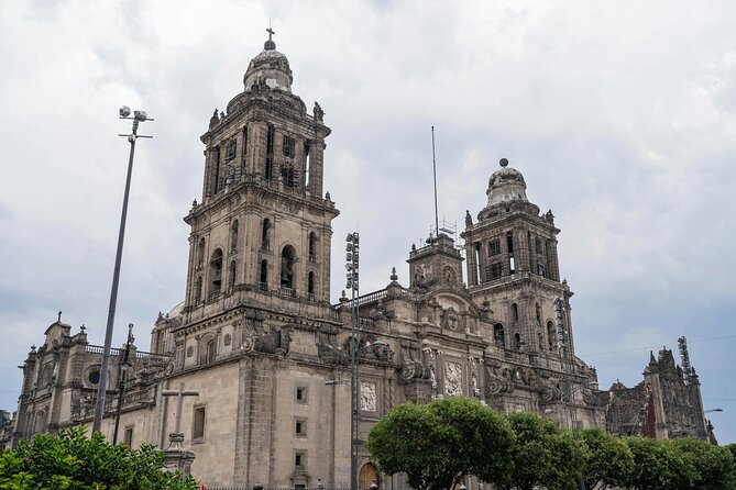 Mexico City Architecture Tour: Admire Historic and Modern Marvels - Explore Mexico City’s Architectural Diversity with a 4-Hour Guided Tour