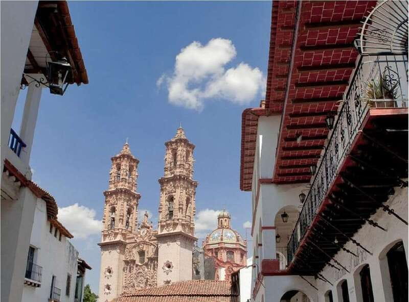 Mexico City: Cacahuamilpa Caves and Taxco Small-Group Tour - Experience the Cacahuamilpa Caves and Historic Taxco in a Day