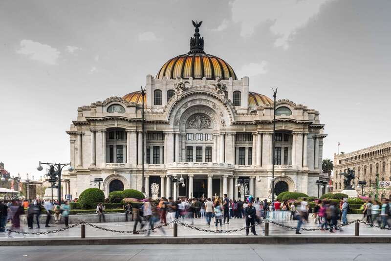 Mexico City: City Tour - Walking Through Zona Rosa and Its Vibrant Atmosphere