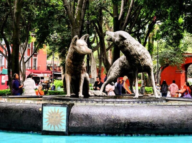 Mexico City: Coyoacán Bohemian History and Architecture Tour - Starting Point at Frida Kahlo Park
