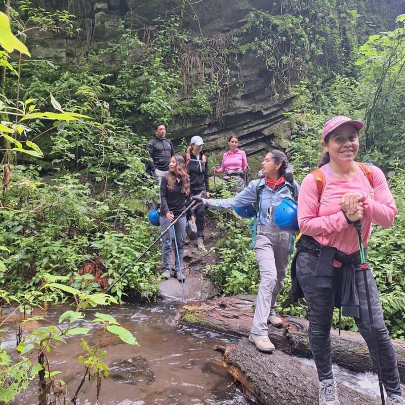 Mexico City: Diamond Waterfall Private Hiking Tour - Reaching the Magnificent Diamond Waterfall