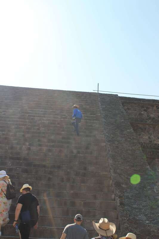 Mexico City: Explore Teotihuacan, Guadalupe, Xochimilco, Coyoacán, and more in 2 days - Discovering Tlatelolco: The Largest Archaeological Site in Mexico