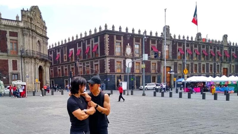 Mexico City: Gay Plazas - The Value of a Curated, Expert-Driven Experience