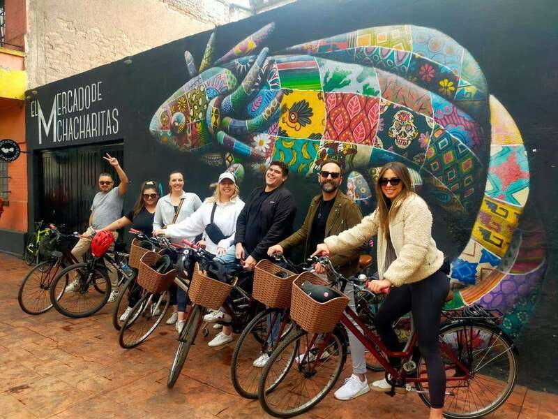Mexico City Grafitti & Street art bike tour, find hidden gem - Starting Point at Gobernador Melchor Muzquiz 26