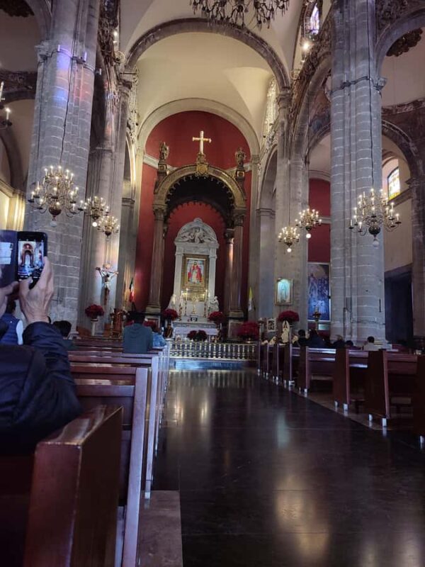 Mexico City: Guadalupe Shrine Complex Tour - The Guide: Expertise and Personal Touch