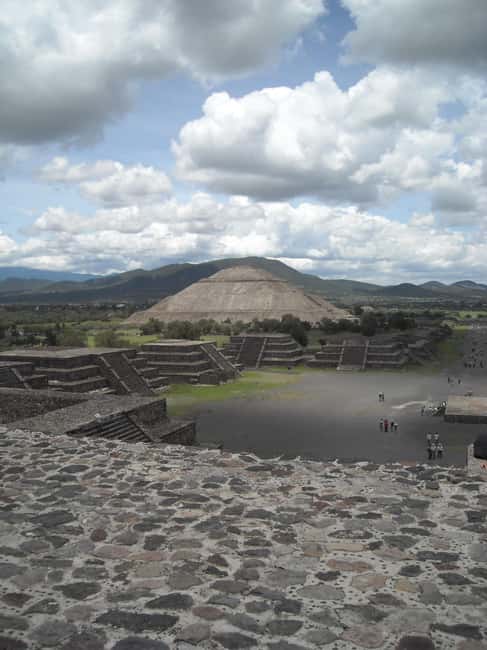 Mexico City: guided tour of Teotihuacan and Basilica of Guadalupe - The Magnificence of Teotihuacan Pyramids