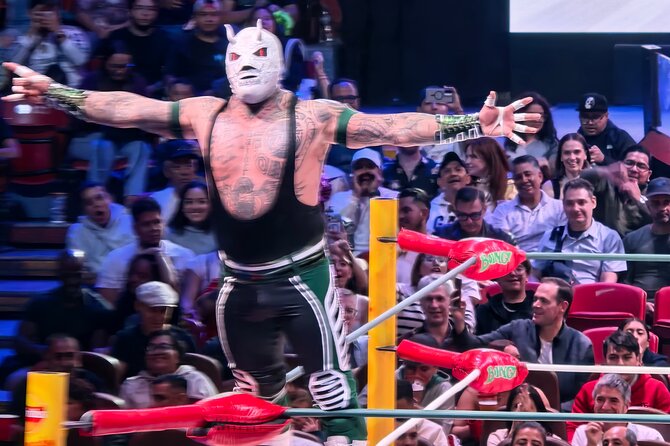 Mexico City Hidden Corners and Wrestling Tour - The Personal Touch of the Guides and Small Group Dynamic