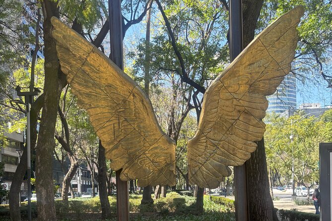 Mexico City Highlights Walking Tour - Starting Point: Puerta de los Leones at Chapultepec Park