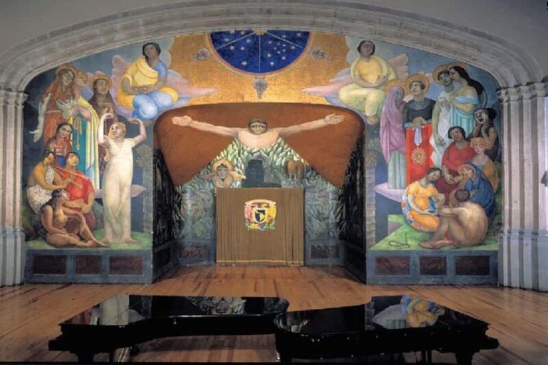 Mexico City: Historical Center Walking Tour with Murals - Visiting the Palace of Fine Arts