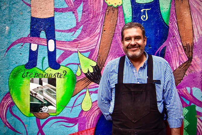 Mexico City Historical Centre Food Tour with 7 Authentic Tastings - The Guide Experience and Personal Touches