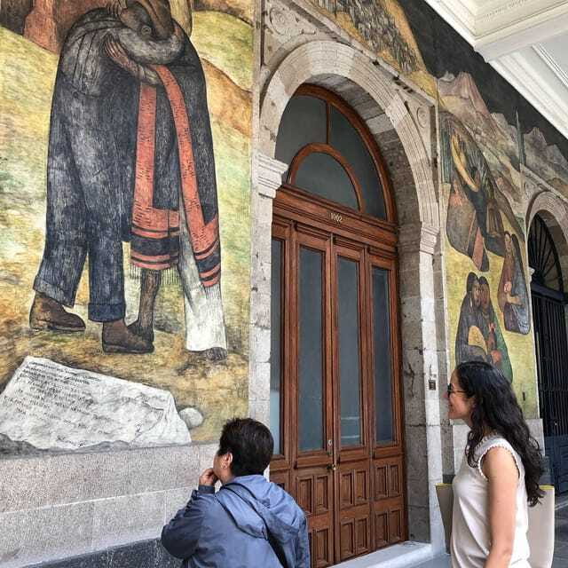 Mexico City: History on Walls. Mexican Murals Walking Tour - Artistic Responses to World War II and Holocaust Murals