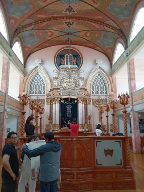 Mexico City: Jewish Heritage Guided Walking Tour - Explore Mexico Citys Jewish Heritage for $300 per group in a 4-hour private tour