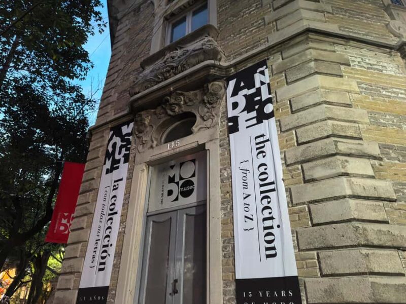 Mexico City: Lucha libre tour with show tickets and coffee tasting - The Logistics: Meeting Point and Group Size