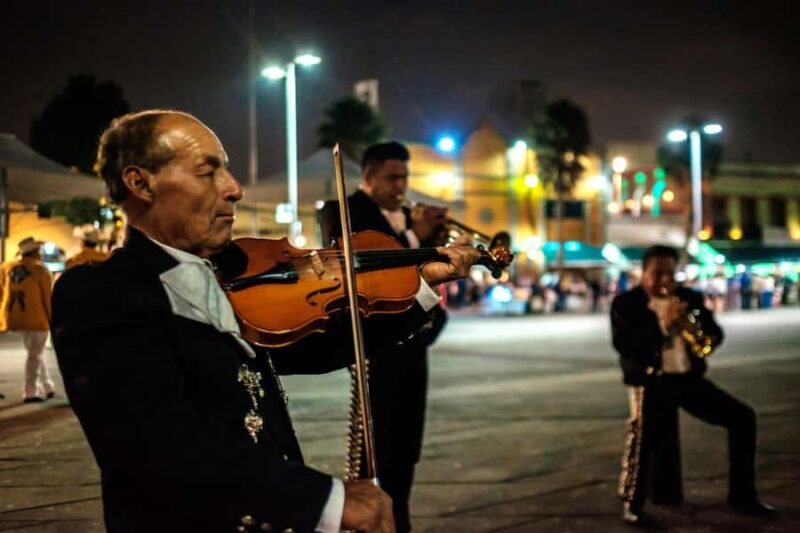 Mexico City: Mariachi Plaza Garibaldi Night Tour - Key Points