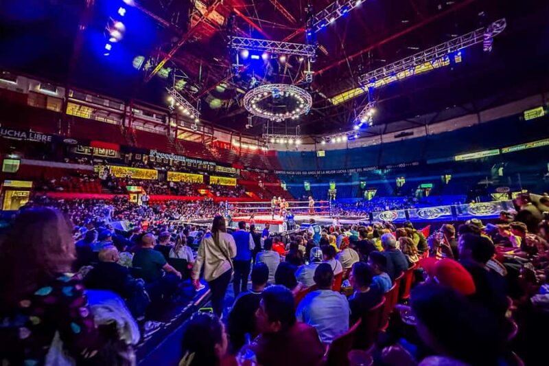 Mexico City: Mexican Lucha Libre Experience & Mezcal Tasting - Inside the Arena: Mexico City’s Legendary Wrestling Venues