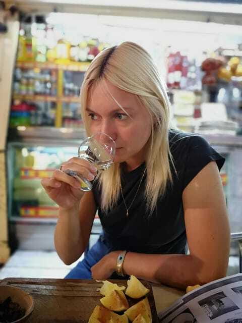 Mexico City: Mezcal & Pulque Tasting at Exotic Market Stall - Accessibility and Meeting Details