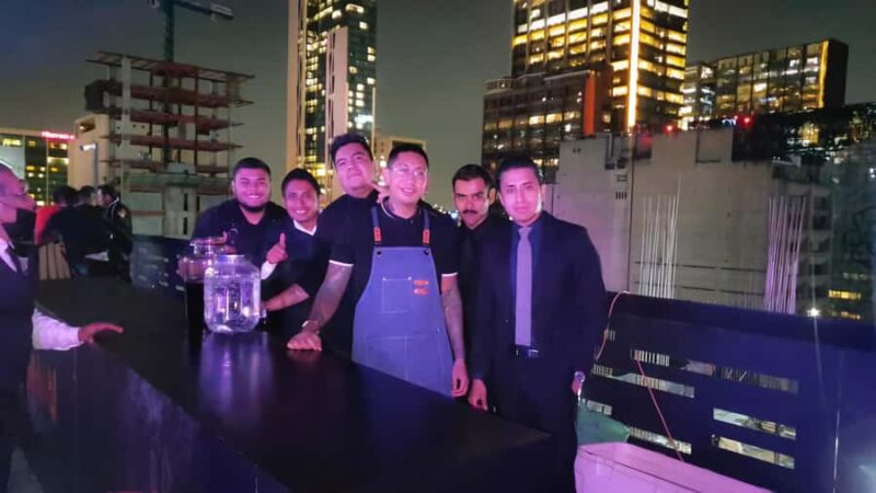 Mexico City: Mixology and classic cocktail classes at a bar in Polanco. - Creating Signature Cocktails from Raw Ingredients