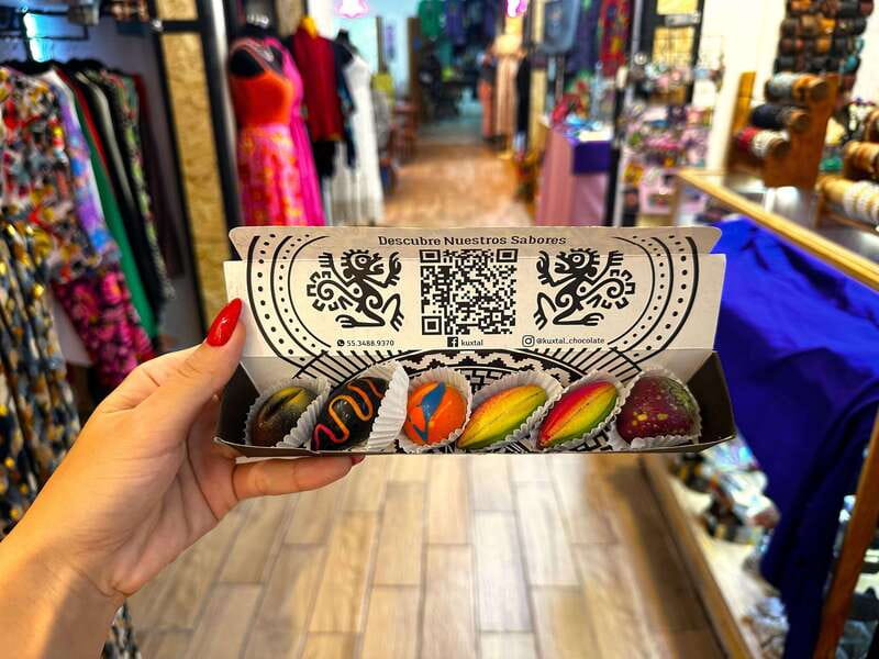 Mexico City: Old Town Food Tour of 7 Tastings & Secret Dish - Savoring Mexican Pastries and Artisanal Chocolate