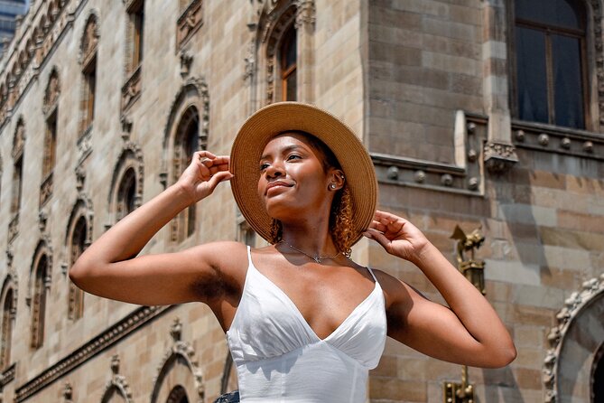 Mexico City: Private and exclusive photo shoot - Mexico City Private Photo Shoot: An Intimate Portrait Experience