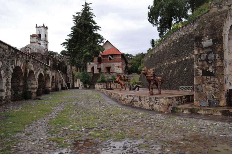 Mexico City: Private Magic Towns & Basaltic Prisms Tour - Explore Mexico’s Hidden Gems: Private Tour of Magic Towns and Basaltic Prisms