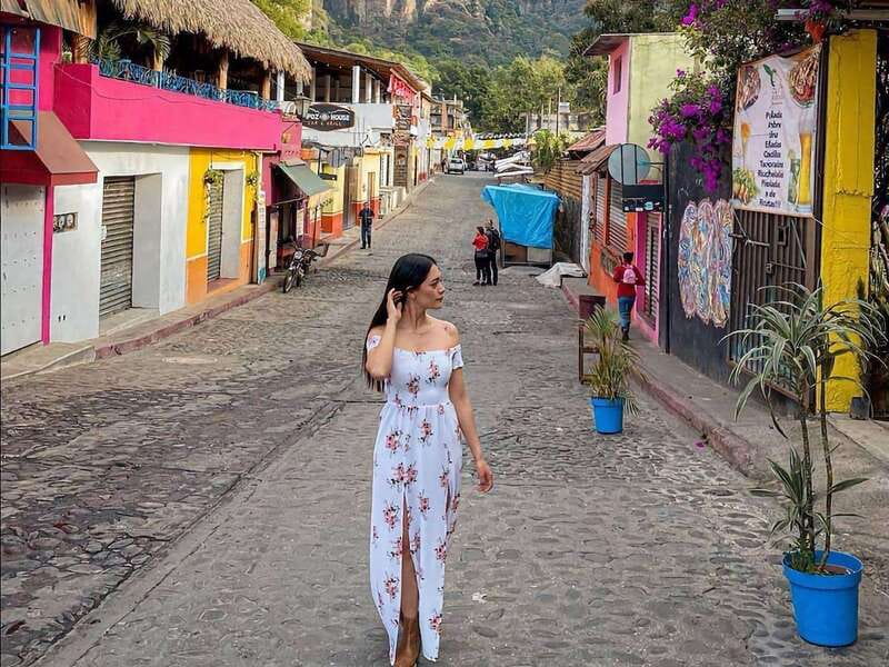 Mexico City Private Tepoztlán Tour: Explore Ancient Ruins - Strolling Through Streets and Craft Markets