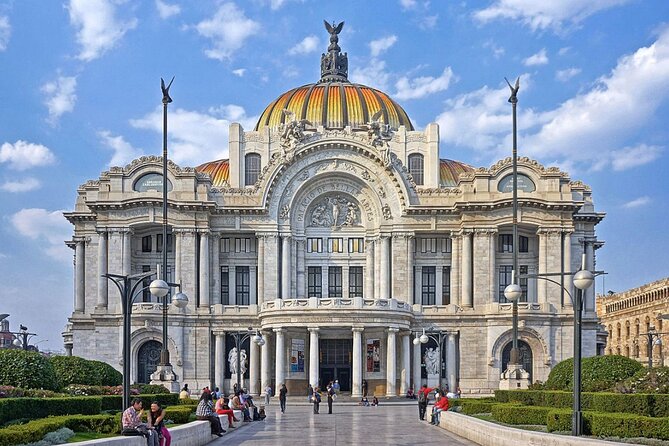 México City Private Tour - Discovering the Zócalo and Mexico City’s Historic Center