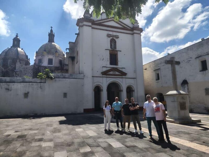 Mexico City: San Ángel Experience with Electric Ecobus - End of Tour at Carmen Market with Local Dining Tips