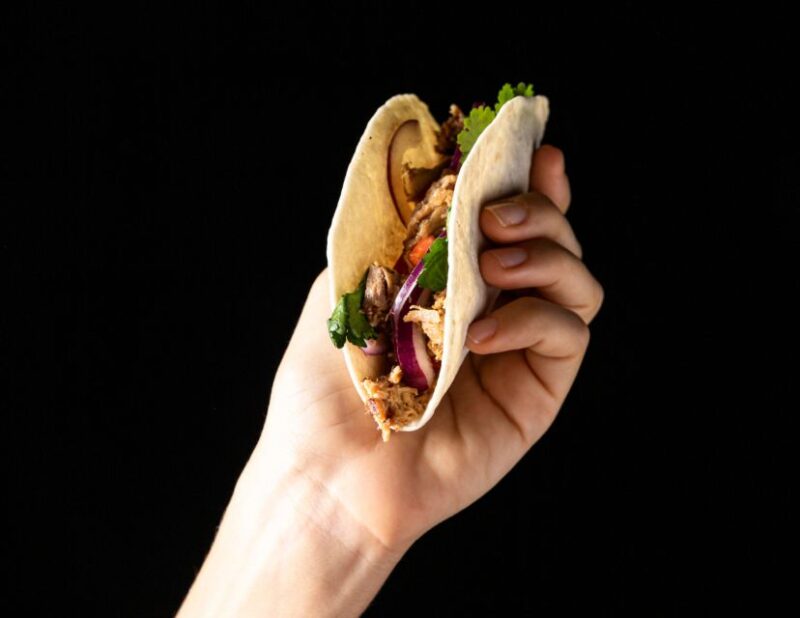 Mexico City: Tacos & Mezcal Tour - Why This Tour Offers Good Value for Food and Drink Enthusiasts