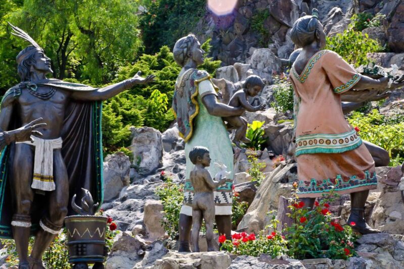 Mexico City: Teotihuacan & Guadalupe Shrine Tour with Lunch - Guides and Local Expertise