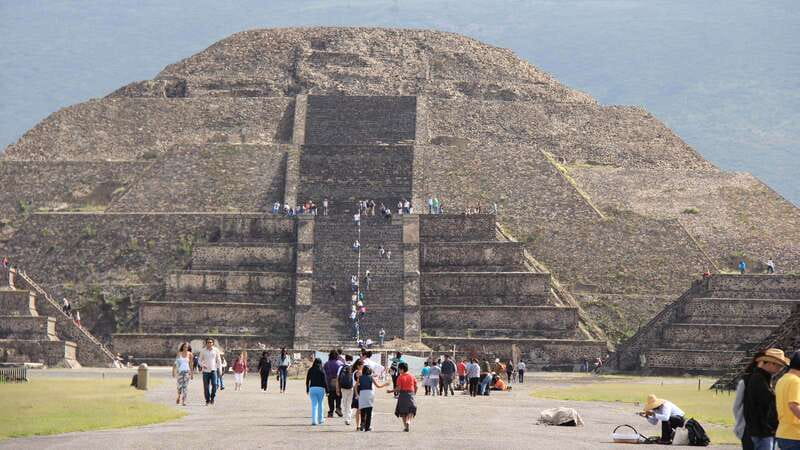 Mexico City: Trip to Teotihuacan Pyramids & Guadalupe Shrine - Comfortable Transportation and Pacing