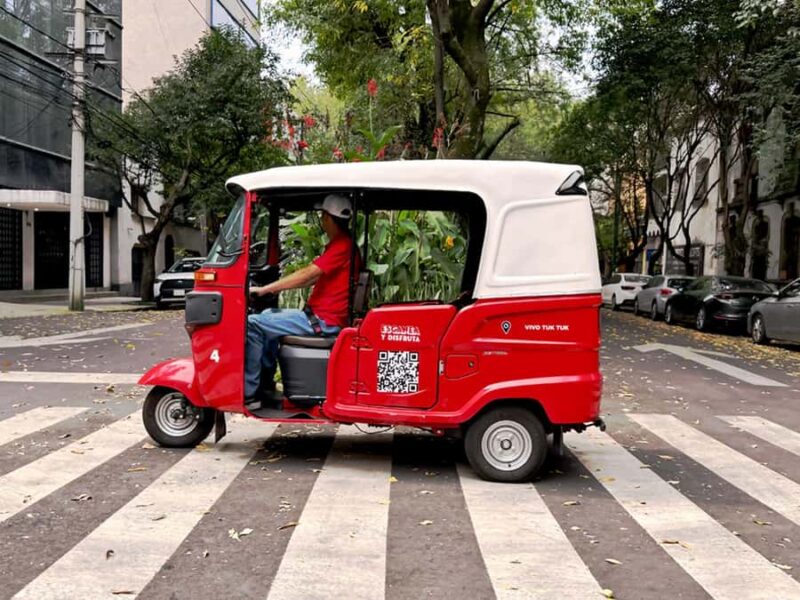 Mexico City: Tuk Tuk Tour from Condesa to Hipódromo - Relaxing Finish with a Complimentary Drink at Marea
