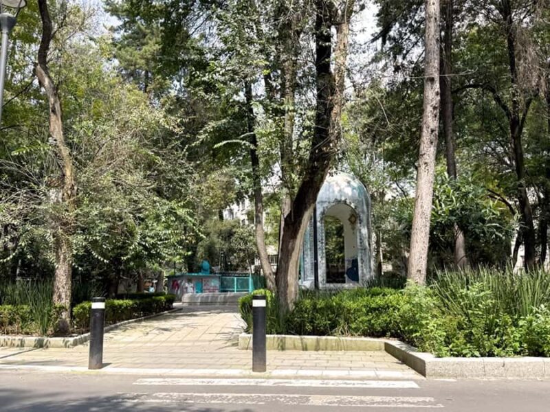 Mexico City: Tuk Tuk Tour from Condesa to Hipódromo - What Sets This Tour Apart: Personalization and Safety Focus