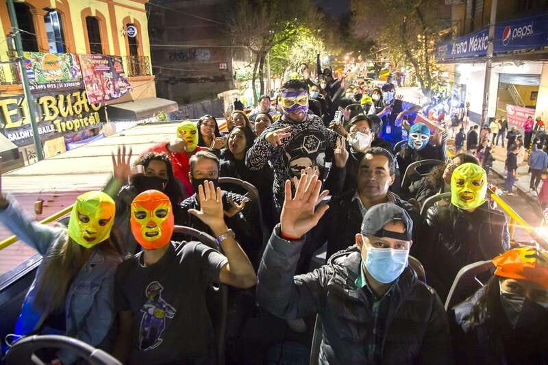 Mexico City: Turiluchas Amazing Wrestling Show - Meeting Point at Centro Comercial Reforma 222