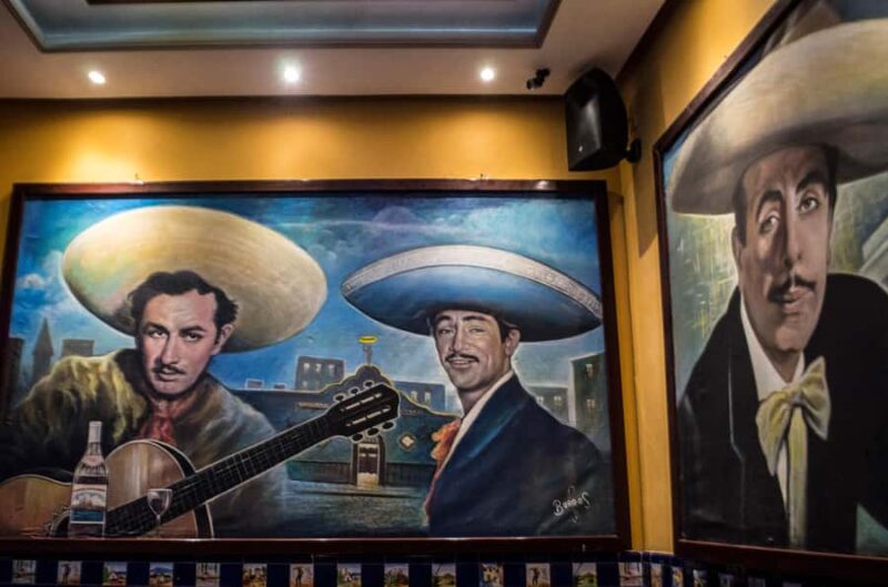 Mexico City: Vegan/Veggie Lucha Libre, Cantinas and Mariachi - Explore Mexico Citys Lively Nightlife with a Unique Vegan and Cultural Twist