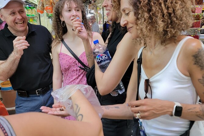 Mexico City Vegan & Veggie Market Explorer plus Cooking Lesson - Unique Features and Why It Stands Out