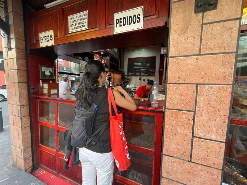 Mexico City: Walk & Eat through Mexican Gastronomy History - Market Visit and Tapas at a Public Market Café
