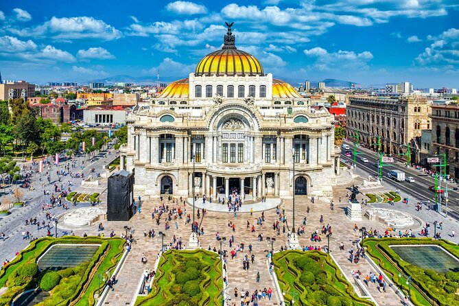 Mexico City Walking Tour with Audioguide on your Smartphone - Key Points