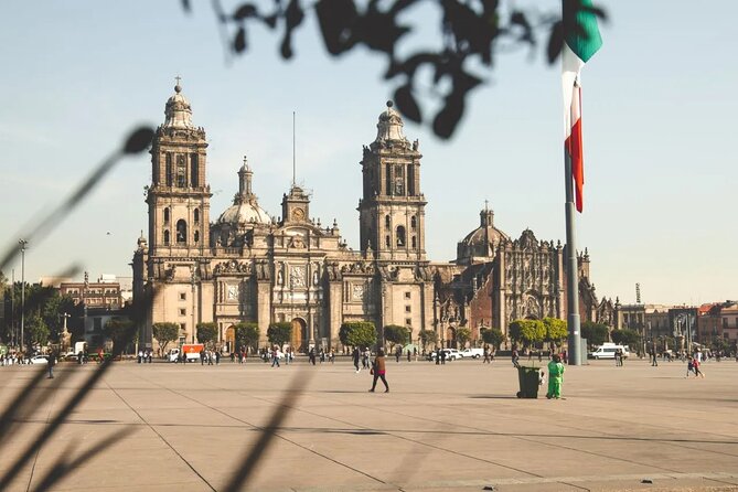 Mexico Citys downtown: history and secrets like never before - Explore Mexico City’s Downtown: History and Secrets Like Never Before