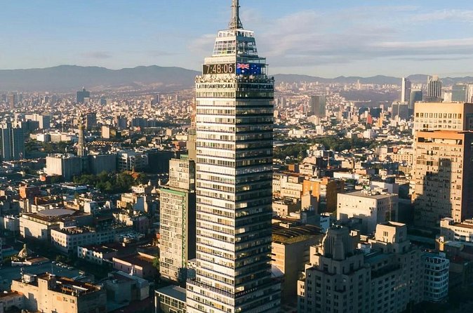 Mexico Citys downtown: history and secrets like never before - Secrets of the Bank of Mexico Building