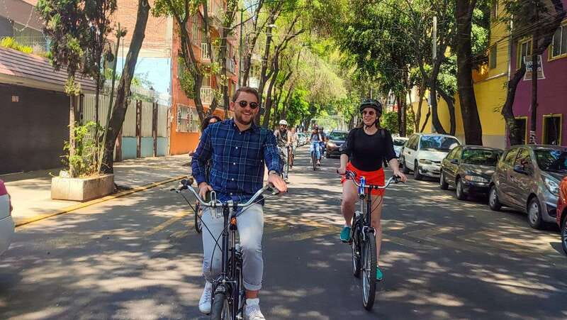 Mexico Off The Beaten Track/ Street Food Bike Tour - Cycling Through Local Streets and Architectural Highlights