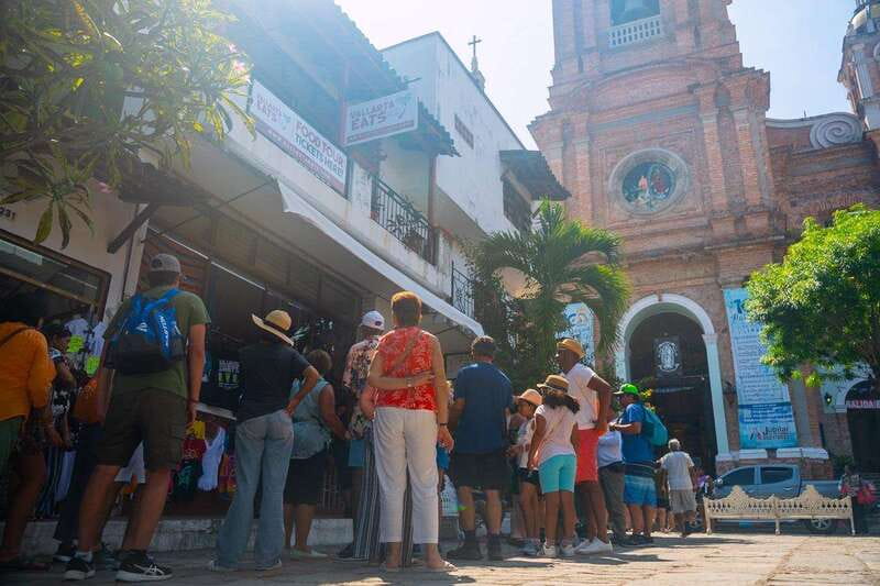Mexico: Puerto Vallarta City Tour - Scenic Coastal Formations and Lunch at Los Corrales