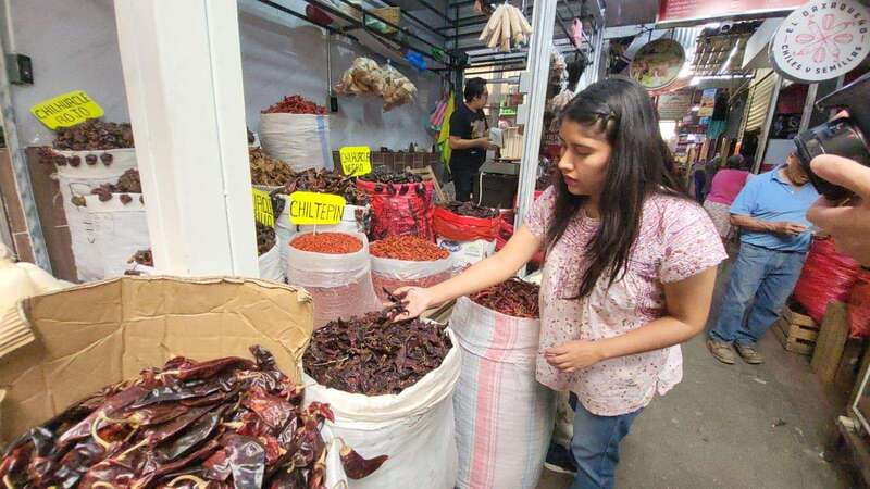 Mexico: Salsa Making Class in a Market with a Chef - Preparing Five Different Salsas with a Chef