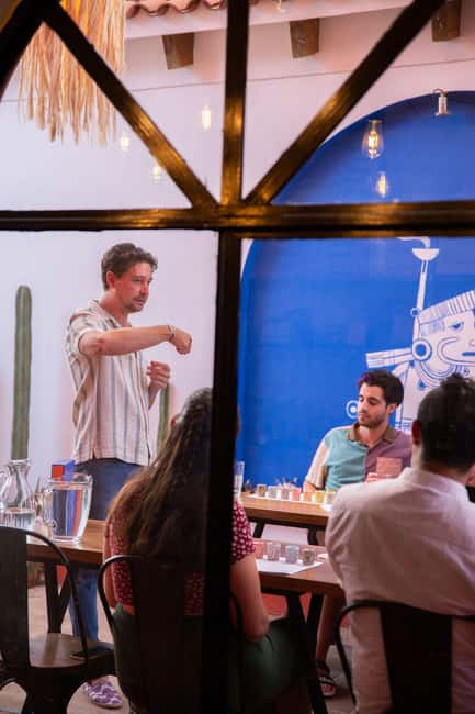 Mezcal y Mole with a Certified Sommelier - Knowledgeable Guides and Personal Touch