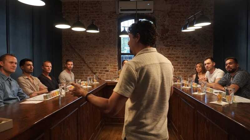 Mezcal y Mole with a Sommelier CDMX - Who Would Most Enjoy This Experience?