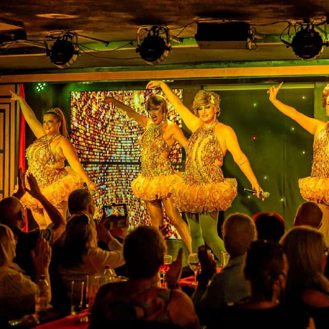 MHT Gran Canaria - Comedy Drag Dinner Show Experience - Meet & Greet: Photos and Souvenir Programmes Included