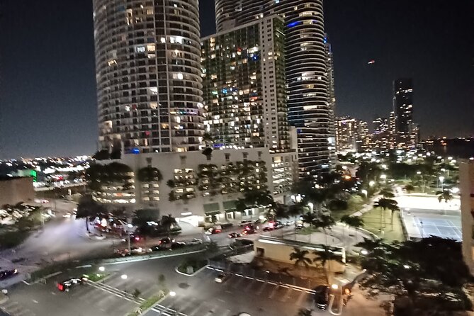 MIA/FLL airport and Port of Miami luxury private transfers - From the Cruise Port to Miami Airport or Hotel