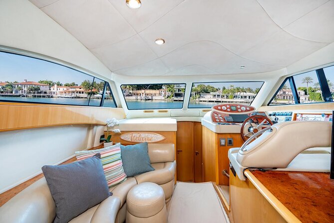 Miami 2 Hours Private Yacht Tour for 13 ppl on a 50 ft Yacht - Ideal Occasions and Group Dynamics
