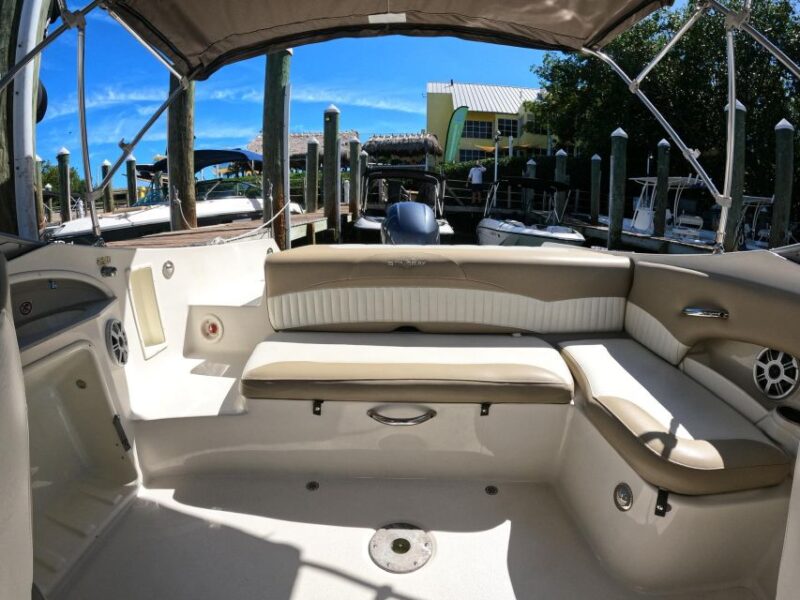 Miami: 24-Foot Private Boat for up to 8 People - Meeting Point and Parking Convenience