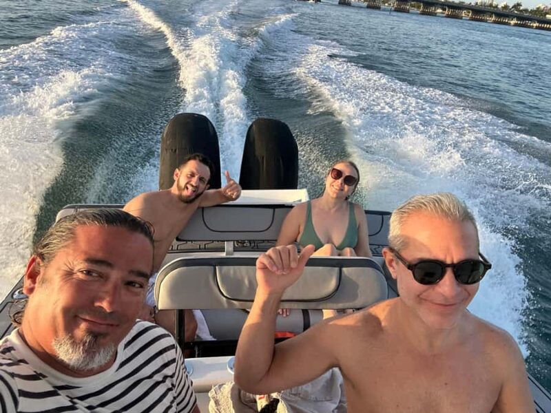 Miami: 4-Hour Island Hopping Boat Trip with Floating Mat - The Boat: Comfort and Performance